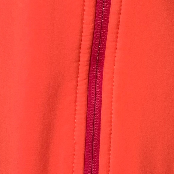 The North Face Women's Vibrant Orange and Pink Ski Jacket - Picture 3 of 16